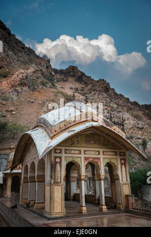 Galtaji Hanuman Hindu-Tempel in der Nähe von Jaipur, Rajasthan, Indien Stockfoto