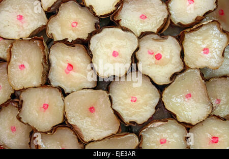Traditioneller Korb geformt chinesische Pudding Zuckerbrot Stockfoto