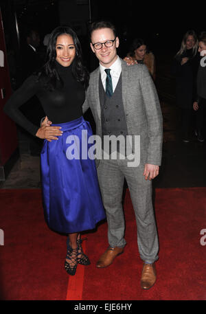 London, UK, UK. 24. März 2015. Karen Hauer und Kevin Clifton besuchen die VIP-Nacht für den nördlichen Ballette Interpretation von "The Great Gatsby" Sadlers Wells Theatre. Bildnachweis: Ferdaus Shamim/ZUMA Draht/Alamy Live-Nachrichten Stockfoto