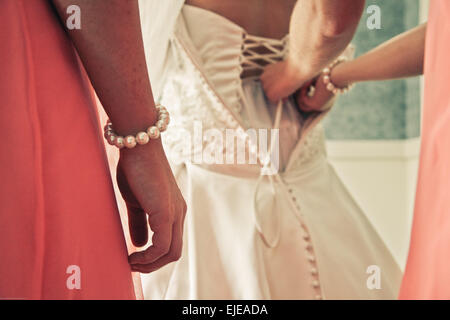 Schnürung Bräute Hochzeit Kleid Brautjungfer Stockfoto