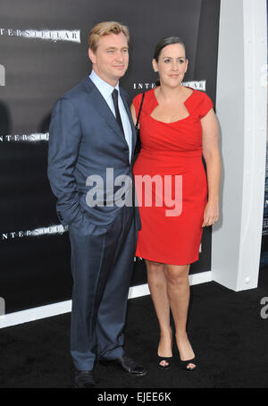 LOS ANGELES, CA - 26. Oktober 2014: Regisseur Christopher Nolan & Frau Produzent Emma Thomas bei der Los Angeles Premiere seines Films Interstellar am TCL Chinese Theatre in Hollywood. Stockfoto