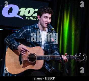 Bala Cynwyd, Pennsylvania, USA. 24. März 2015. Kanadische Singer-Songwriterin Shawn Mendes führt auf Q102 Performance Theater am 24. März 2015 in Bala Cynwyd, Pennsylvania, USA. Bildnachweis: Paul Froggatt/Alamy Live-Nachrichten Stockfoto