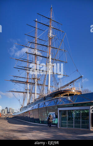 Der Tee-Clipper Cutty Sark, konserviert und ausgestellt in Greenwich Stockfoto