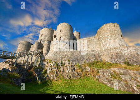 Die mittelalterlichen Harlech Castle gebaut 1282 und 1289 für Edward 1., ein UNESCO-Weltkulturerbe, Harlech, Wales Stockfoto