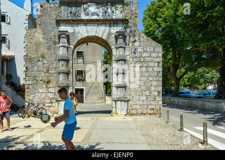 Kroatien Cres Insel Cres Stadt Marcela Tor gebaut im Jahre 1588 Stockfoto
