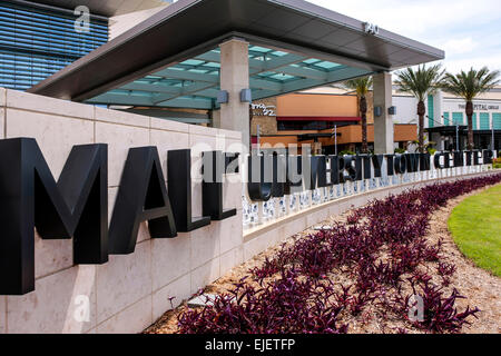 Der offizielle Eingang in der neuen Mall am University Town Center liegt direkt an der i-75 auf University Parkway in Sarasota "Floria" Stockfoto