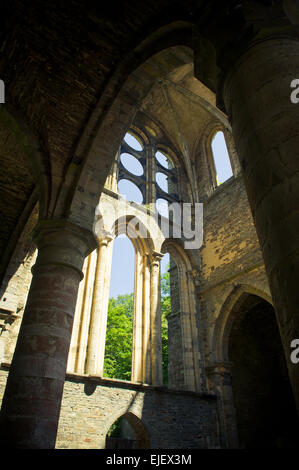 Abtei von Villers La Ville, Belgien, Europa, die Kirchenruine in sonnigen Tag Stockfoto