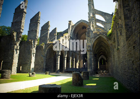 Abtei von Villers La Ville, Belgien, Europa, die Kirchenruine in sonnigen Tag Stockfoto