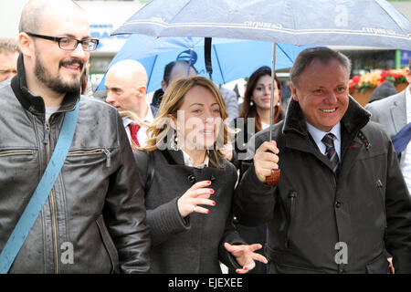 Verona, Italien. 25. März 2015. Kredit-Giorgia Meloni (C) Führer der Partei Fratelli d ' Italia am 25. März 2015: Andrea Spinelli/Alamy Live News Stockfoto