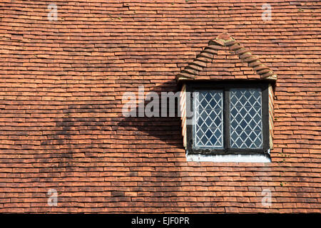 RHS Wisley Labor Dormer Fenster und Dachziegel. Surrey, England Stockfoto