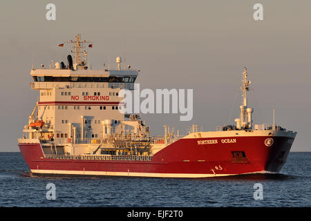 Chemische/Öl Produkte Tanker nördlichen Ozean eingehende Kieler Förde Stockfoto