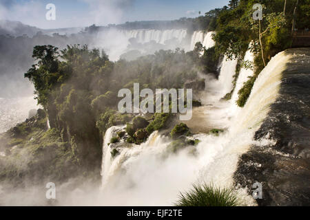 Argentinien, Iguazu Wasserfälle, Saltos, San Martin, Mbigua und Bernabe Mendez Wasserfälle Stockfoto
