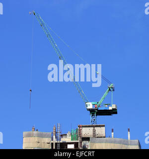 Kran auf der Baustelle arbeiten Stockfoto