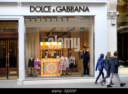 London, England, Vereinigtes Königreich. & Gabbana Dolce Shop an der Sloane Street, Knightsbridge. Stockfoto