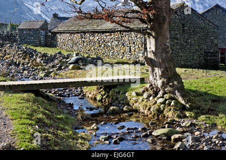 Hocker Ende Farm am Great Langdale Talschluss im Winter Lake District National Park Cumbria England Großbritannien Stockfoto