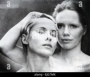 PERSONA 1966 Svensk Filmindustri Produktion mit Bibi Andersson auf der linken Seite und Liv Ullmann. Autor/Regisseur Ingmar Bergman Stockfoto