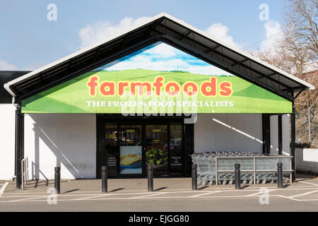 Farmfoods Kette Supermarkt spezialisiert auf Tiefkühlprodukte, Coatbridge, Schottland Stockfoto