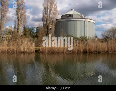 Kläranlagen auf dem Kanal von Exeter, Devon, UK Stockfoto