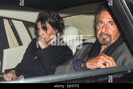 Promis kommen am Chiltern Firehouse Restaurant Marylebone mit: Lucila Sola, Al Pacino Where: London, Vereinigtes Königreich bei: 21 Sep 2014 Stockfoto