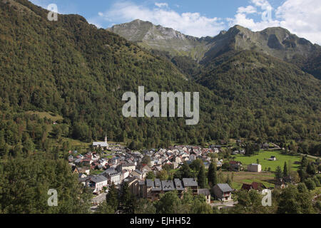 Aulus-Les-Bains Kurort auch attraktiv zum Wandern und Skifahren, Ariege, Midi-Pyrenäen, Süd-west Frankreich Stockfoto