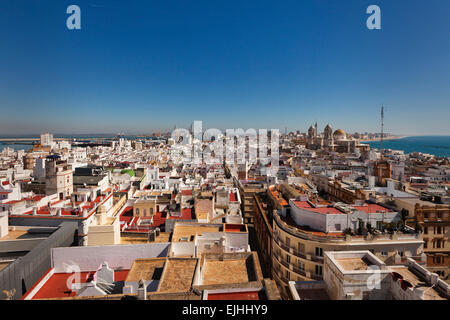 Blick vom historischen Zentrum von Torre Tavira, Provinz Cadiz, Andalusien, Spanien Stockfoto