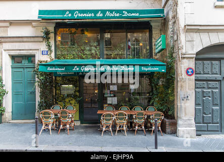 Vegetarisches Café Restaurant Le Grenier de Notre Dame außen, Paris, Frankreich Stockfoto