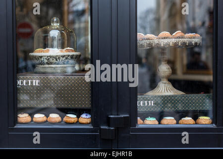 Odette Pastry Shop Schaufenster, Paris, Frankreich Stockfoto