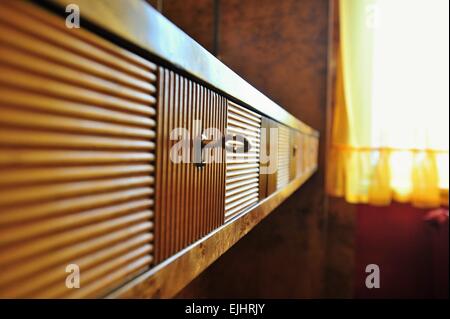 Menschen können berühmte Brummel House in Pilsen von April besuchen. Die Brummel House, dessen Interieur von österreichischen und tschechoslowakischen Architekt Adolf Loos, ist abgebildet in Pilsen, Tschechische Republik, 27. März 2015. (Foto/Pavel Nemecek CTK) Stockfoto