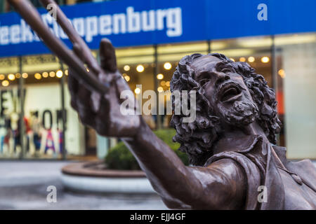 Moderne Statue in Bratislava. Stockfoto