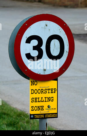 Keine Haustürgeschäfte Zone Zeichen, Brill, Buckinghamshire, England, UK Stockfoto