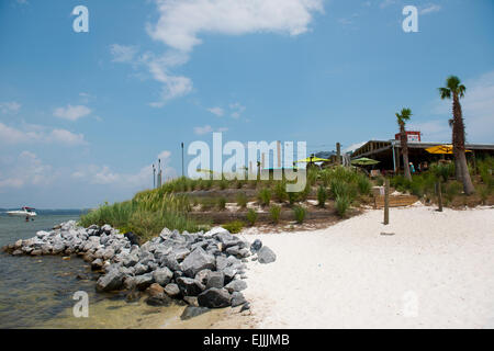 Küste Blick auf roter Fisch blau Fisch-Restaurant am Escambia Bay Pensacola Beach Florida Stockfoto