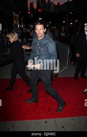 IMAX-Erlebnis-Sondervorstellung "The Equalizer" bei AMC Lincoln Square - Ankünfte Featuring: Ethan Hawke Where: New York City, New York, USA bei: 22 Sep 2014 Stockfoto