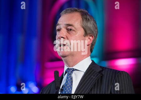 Nigel Farage, der UKIP Führer, spricht auf einer Konferenz in Westminster Central Hall über den Bau neuer Häuser Stockfoto