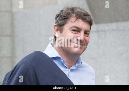 Charlie Brooks, Ehemann von Rebekah Brooks, kommt an der Old Bailey für das Telefon hacking Testversion Stockfoto