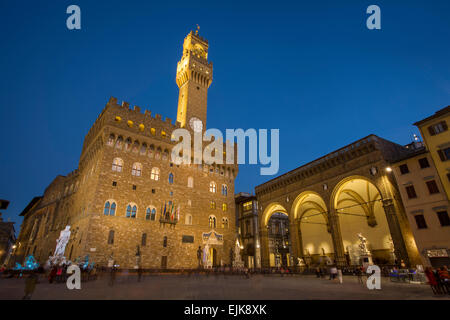 Dämmerung auf der Piazza della Signoria, Florenz, Toskana Italien Stockfoto