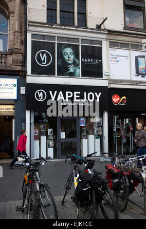 Vapejoy elektronische Zigarette Shop, Leicester, UK Stockfoto