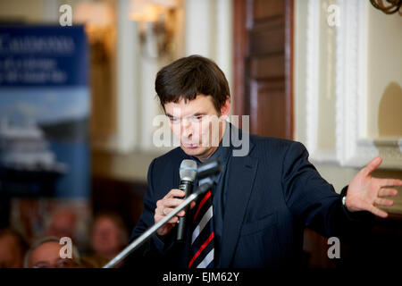 Ian Rankin auf der Oldie literarische Mittagessen 18.09.2012 Stockfoto