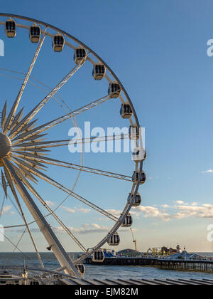 Brighton-Rad und Pier Stockfoto