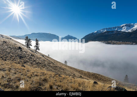 Nebel über Wallowa Lake, Oregon. Stockfoto