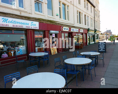 main street Café und Geschäfte in New brighton Stockfoto