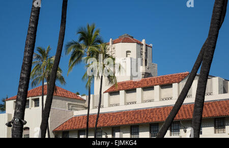 Spanischen Stil Architektur von Honolulu Hale oder Rathaus im Zentrum der Stadt Honolulu, Oahu, Hawaii Stockfoto