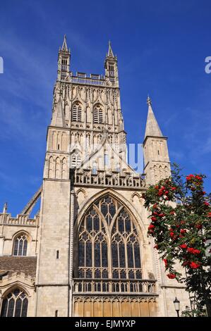 Cathedral Church of St. Peter und der Heiligen und unteilbaren Dreifaltigkeit, Gloucester, Gloucestershire, England, UK, Westeuropa. Stockfoto