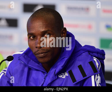 Berlin, Deutschland. 29. März 2015. David Kogei Kenias spricht während einer Pressekonferenz nach der 35. Halbmarathon in Berlin, Deutschland, 29. März 2015. Foto: Soeren Stache/Dpa/Alamy Live News Stockfoto