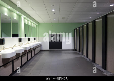 Damentoiletten im London Southend Airport, Essex, UK Stockfoto