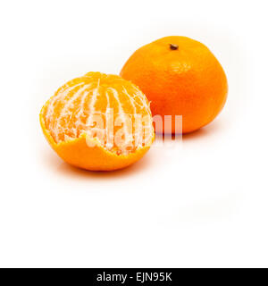 Clementine isoliert auf einem weißen Studio-Hintergrund. Stockfoto