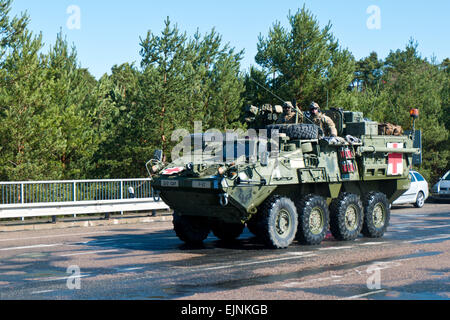 Demonstration der US-Armee 30. März 2015 in der Tschechischen Republik. Schützenpanzer Stryker Stockfoto