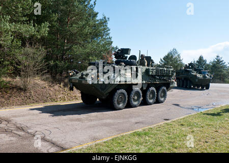 Demonstration der US-Armee 30. März 2015 in der Tschechischen Republik. Schützenpanzer Stryker Stockfoto