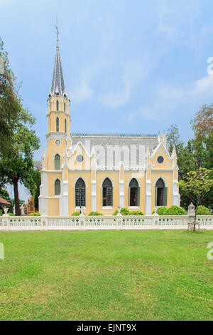 Europäischen Stil Tempel Kirche am Niwet Thammaprawat Tempel, Ayuttaya Provinz, Thailand Stockfoto