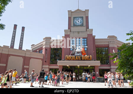 Hershey's Chocolate World Besucherzentrum zieht Touristen an ihren Shop, Tour, Fabrik, Museum, Klassenzimmer und Geschmackserlebnis. Stockfoto