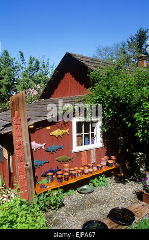 Crow Valley Keramik ist ein beliebter shopping Stopp für Besucher nach Orcas Island, San Juan Islands, Washington, USA. Stockfoto